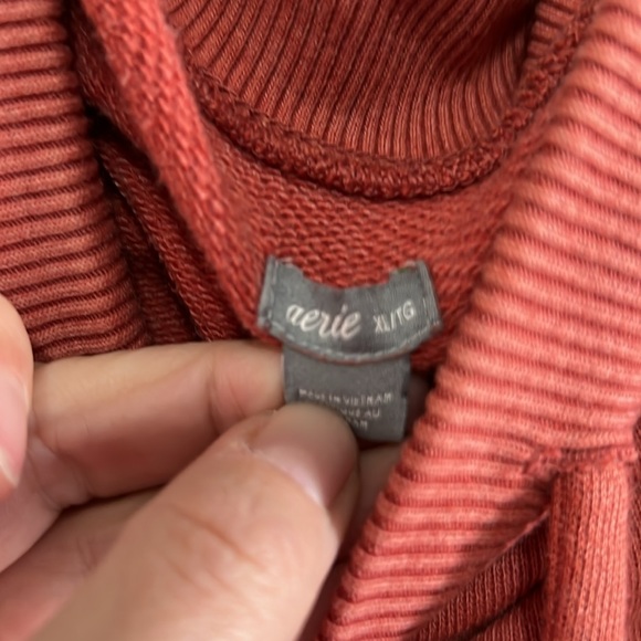 XL aerie over sized cow neck sweatshirt. Burnt orange. GUC. - Picture 4 of 5